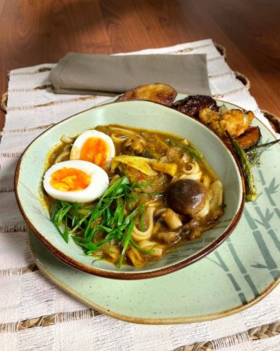 Sopa de Cury e Macarrão